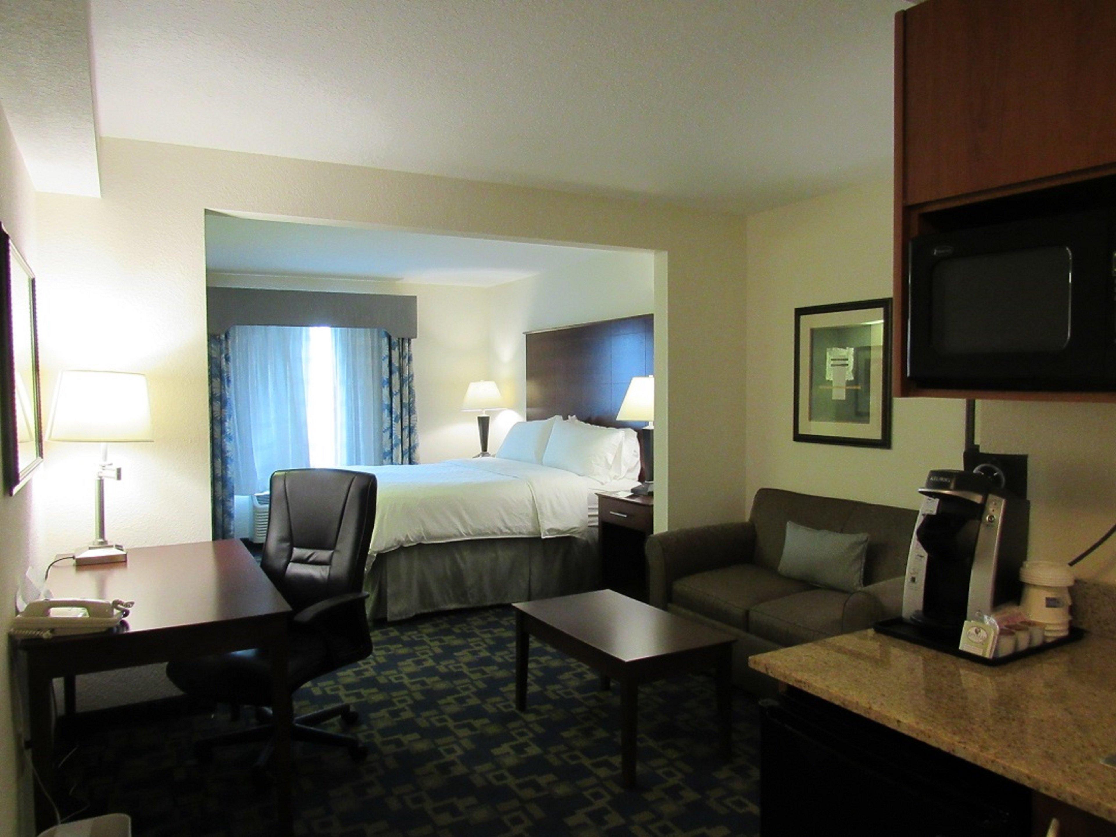 Holiday Inn Express & Suites Pembroke Pines-Sheridan St By Ihg Екстериор снимка