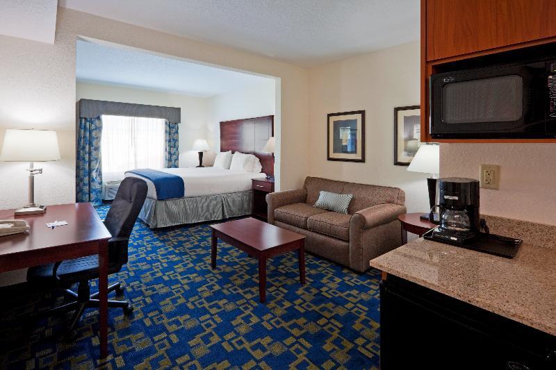 Holiday Inn Express & Suites Pembroke Pines-Sheridan St By Ihg Екстериор снимка
